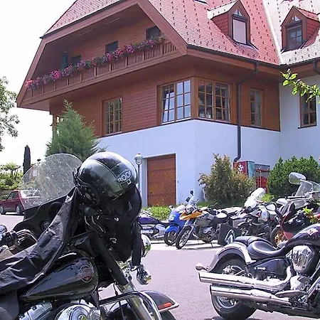 Weinlandhof Hotel *