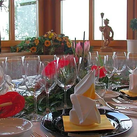 Weinlandhof *