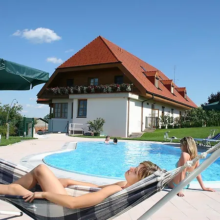 فندق Weinlandhof